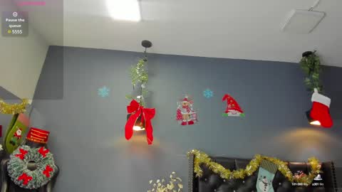 HANNAH MILLER online show from 12/23/24, 11:36