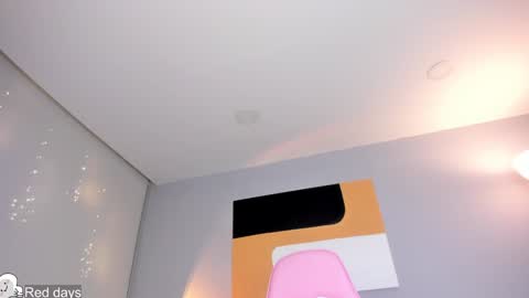 Snapshot of hannah_xoxo_ chatting on 12/15/24, 06:29 Hannah online show from 12/15/24, 06:29