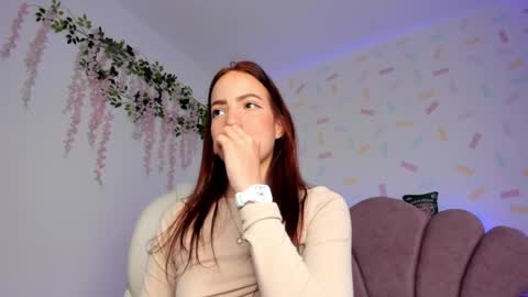 Snapshot of hannah_xoxo_ chatting on 01/24/25, 11:34 Hannah online show from 01/24/25, 11:34