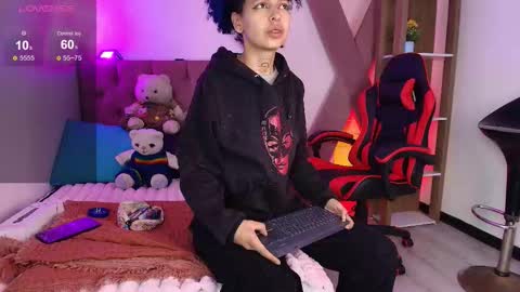 HannahBlue  online show from 02/11/26, 12:10