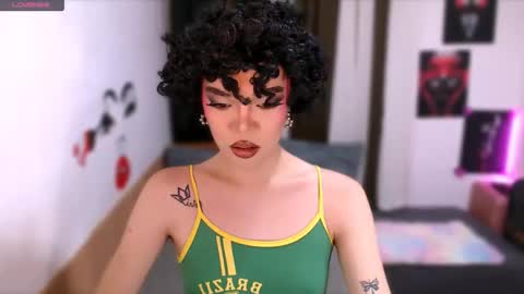 Snapshot of hannahforyou chatting on 04/10/26, 11:48 HANNAH online show from 04/10/26, 11:48