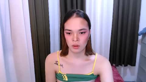 HANNAH online show from 05/27/26, 01:24