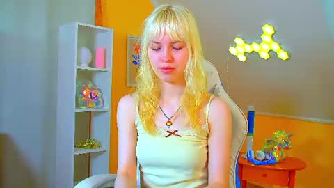 Hannah online show from 07/15/26, 06:29