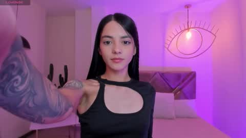 Snapshot of hannahjamesx chatting on 10/16/25, 07:26 HANNAH J online show from 10/16/25, 07:26