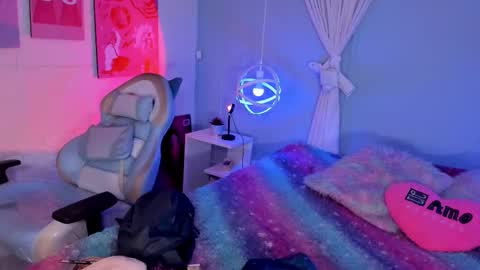 Hannah online show from 10/14/25, 11:33