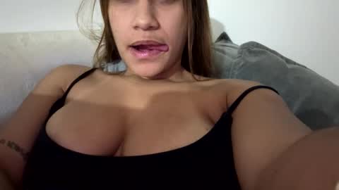 hannakoff online show from 10/08/25, 01:58