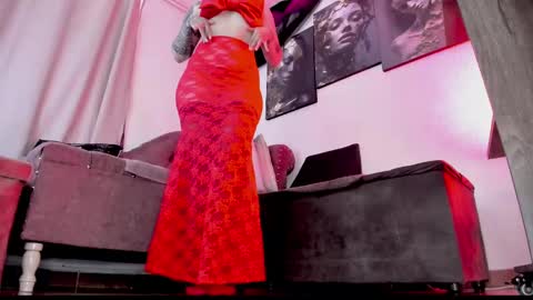 Snapshot of hannalicious4u chatting on 02/14/25, 09:53 FOLLOW ME INTA MOONXMAFE online show from 02/14/25, 09:53