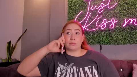 Snapshot of hannamartinn_ chatting on 10/08/25, 03:53 hannamartinn_ online show from 10/08/25, 03:53