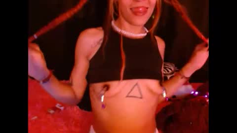 hannaqueen23 online show from 09/26/25, 06:06