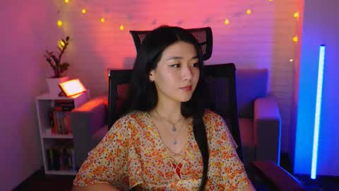 hannarosie online show from 11/17/25, 09:31