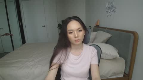 Snapshot of hannavibe chatting on 11/09/25, 04:55 HannaVibe online show from 11/09/25, 04:55