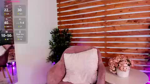 Hanna Williams  online show from 06/13/26, 09:13