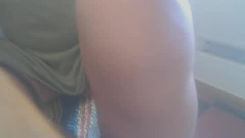 hannes_k online show from 09/19/25, 07:43