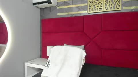 Snapshot of hanny_bliss chatting on 04/18/26, 11:47 Hanny online show from 04/18/26, 11:47
