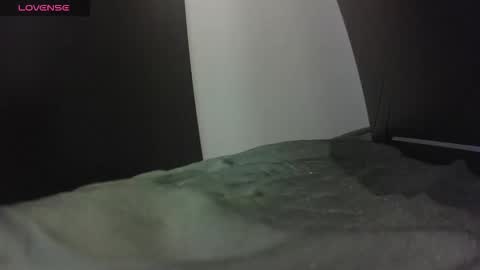 Snapshot of hansaage chatting on 10/12/25, 10:09 hansaage online show from 10/12/25, 10:09