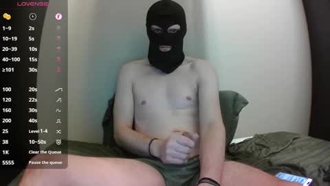 Snapshot of hansaage chatting on 10/23/25, 08:40 hansaage online show from 10/23/25, 08:40