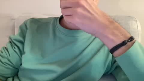 Snapshot of hansimglueck696969 chatting on 11/08/25, 11:47 hansimglueck696969 online show from 11/08/25, 11:47