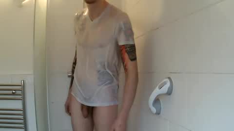 Snapshot of hansole12 chatting on 01/17/25, 03:22 hansole online show from 01/17/25, 03:22