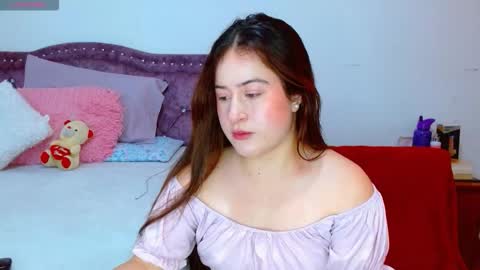 isabella   online show from 02/21/26, 05:36