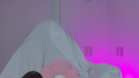 Anto online show from 10/31/25, 01:23