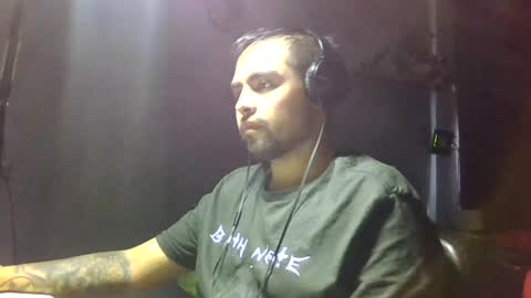 Snapshot of hanuque chatting on 06/25/26, 06:01 Hanuque online show from 06/25/26, 06:01