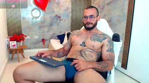 Snapshot of hanz_col chatting on 02/11/25, 04:22 hanz_col online show from 02/11/25, 04:22