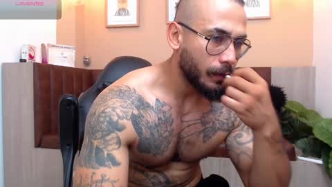 Snapshot of hanz_col chatting on 03/07/25, 12:01 hanz_col online show from 03/07/25, 12:01