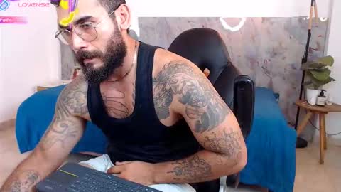 hanz_col online show from 12/15/25, 04:44