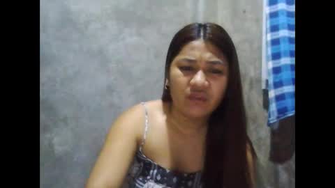 happy00725310 online show from 12/23/24, 10:33