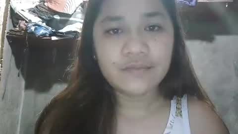 happy00725310 online show from 10/15/25, 08:53