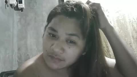 happy00725310 online show from 11/27/25, 01:02