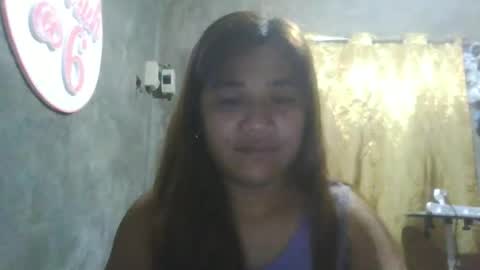 happy00725310 online show from 12/16/25, 10:04