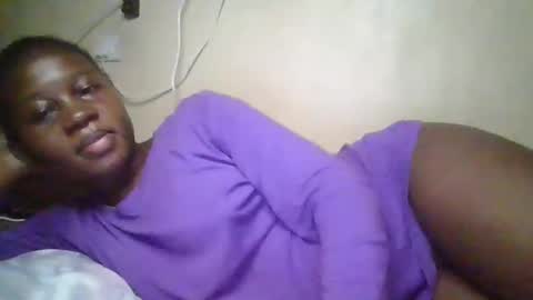 Snapshot of happy_dimple chatting on 10/04/25, 09:24 happy_dimple online show from 10/04/25, 09:24