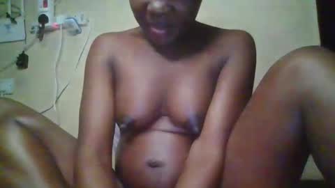 Snapshot of happy_dimple chatting on 10/07/25, 10:56 happy_dimple online show from 10/07/25, 10:56