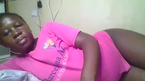 Snapshot of happy_dimple chatting on 12/20/25, 09:00 happy_dimple online show from 12/20/25, 09:00