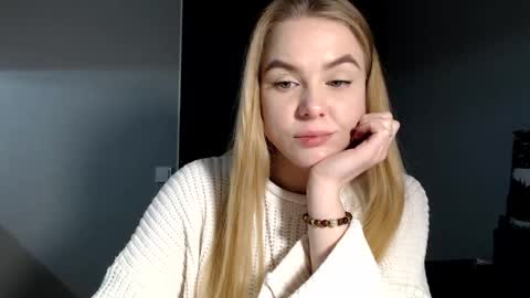 Snapshot of happy_fox_ chatting on 01/18/25, 09:55 happy_fox_ online show from 01/18/25, 09:55