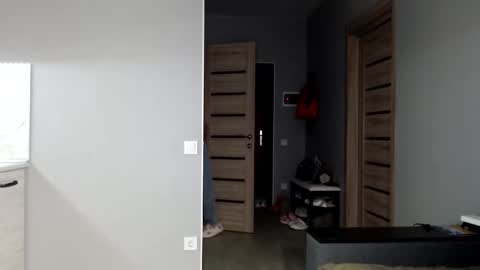 happy_fox_ online show from 11/25/25, 07:47