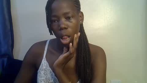 Snapshot of happy_kienyeji chatting on 11/12/25, 05:08 happy_kienyeji online show from 11/12/25, 05:08