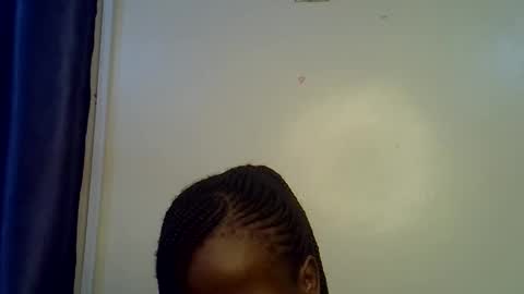 Snapshot of happy_kienyeji chatting on 11/16/25, 06:52 happy_kienyeji online show from 11/16/25, 06:52