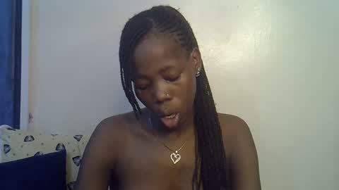 Snapshot of happy_kienyeji chatting on 11/19/25, 08:03 happy_kienyeji online show from 11/19/25, 08:03