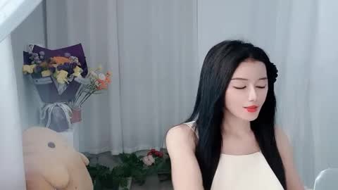 Snapshot of happyflower802318 chatting on 04/16/26, 02:45 Daisy online show from 04/16/26, 02:45