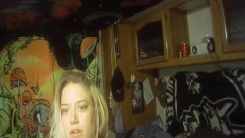 happygirl4444 online show from 03/18/26, 07:50