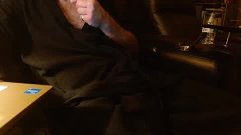 Jhonassmann12 online show from 12/10/24, 08:40