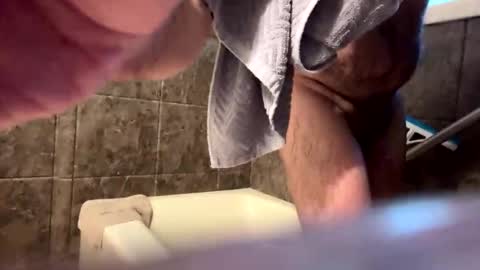 Snapshot of happyhogan1 chatting on 04/20/26, 09:38 Jhonassmann12 online show from 04/20/26, 09:38