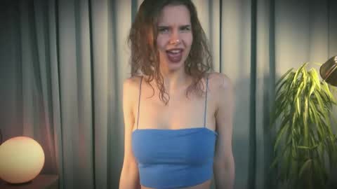 Evy  online show from 04/14/26, 03:18