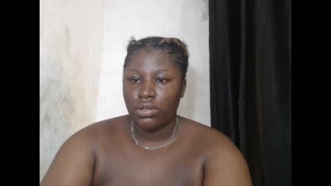 happyslut7 online show from 10/15/25, 07:03