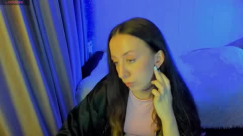 Stephanie online show from 11/02/25, 08:11