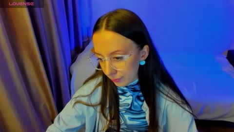 Stephanie online show from 03/23/26, 07:07