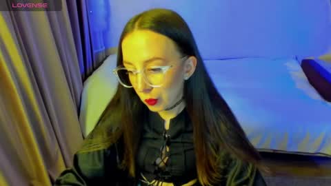 Snapshot of happystephanie chatting on 05/05/26, 05:21 Stephanie online show from 05/05/26, 05:21