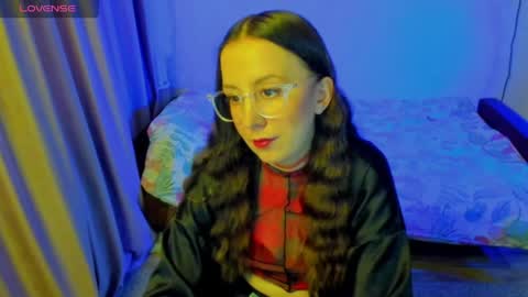 Snapshot of happystephanie chatting on 06/01/26, 05:25 Stephanie online show from 06/01/26, 05:25